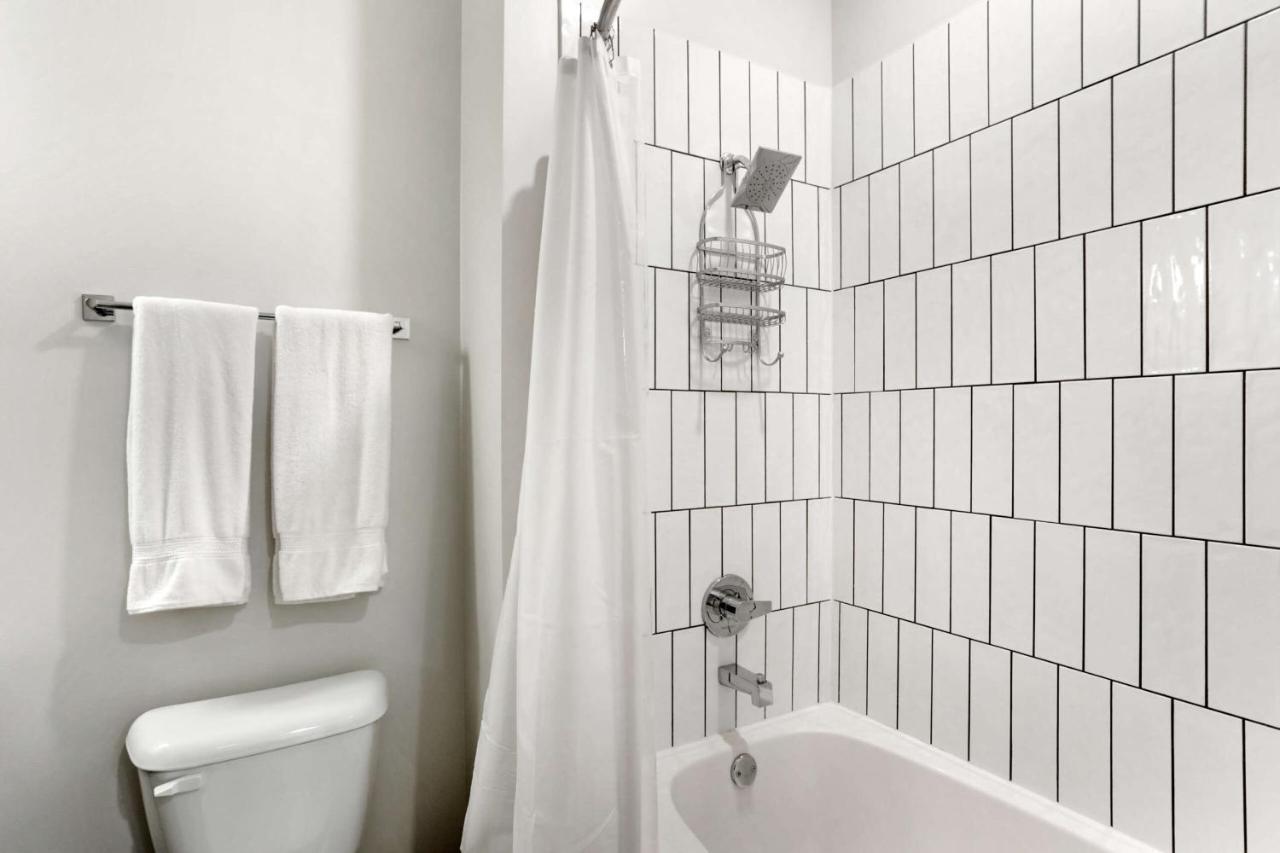 Luxury Apt In West Midtown アトランタ エクステリア 写真